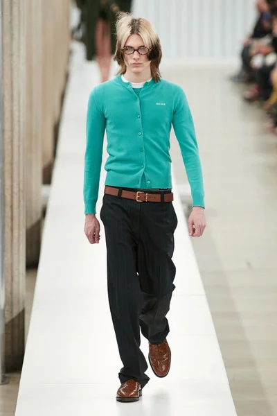 Look 54